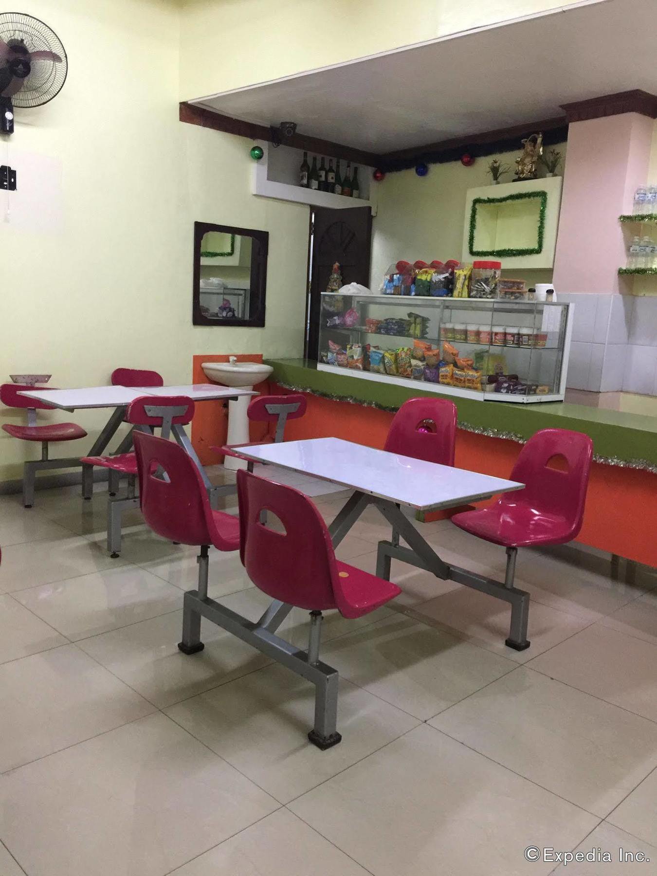 Constrell Pension House Tagbilaran Exterior foto